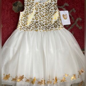 Pippa and Julie Lion King dress NWT